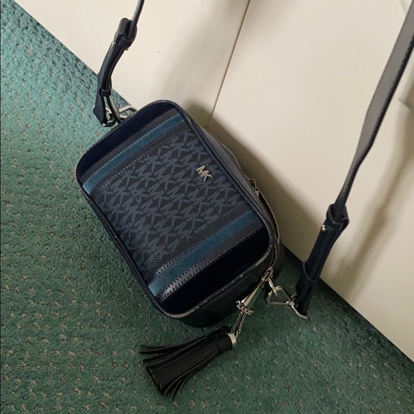 Michael kors tricolor camera bag crossbody - Picture 14 of 15